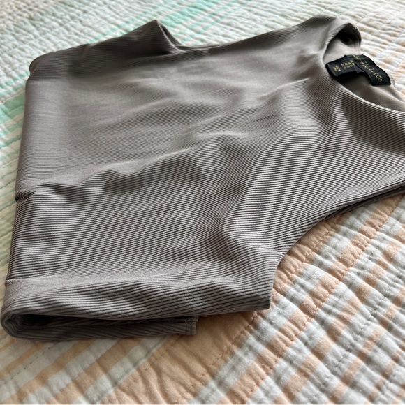 House of Harlow 1960 Ribbed Bodysuit - Picture 6 of 6